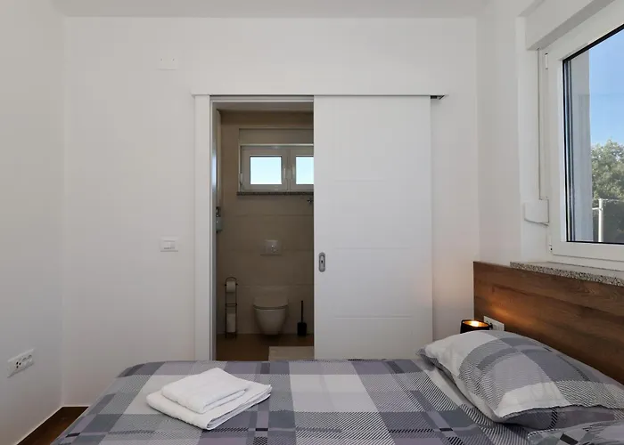 Appartement Lux No 1 *